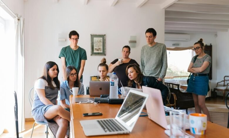 leading innovative digital strategies